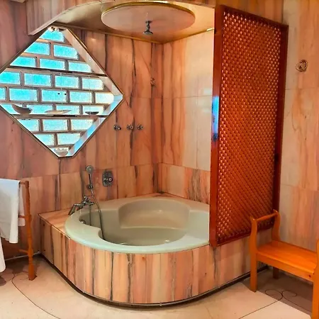 Holiday home Casa Estanque Compartida Piscina Y Jardin 7 Pax